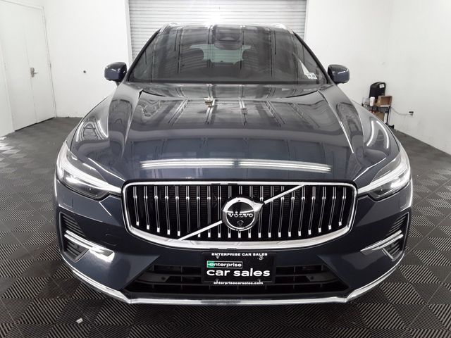 2023 Volvo XC60 Plus Bright Theme