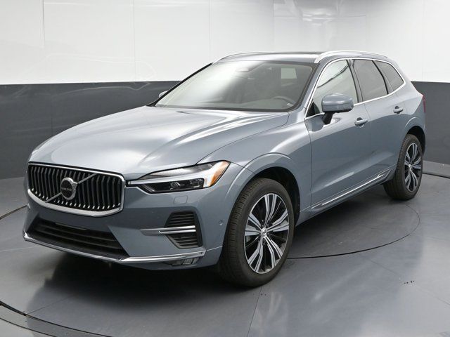 2023 Volvo XC60 Plus Bright Theme