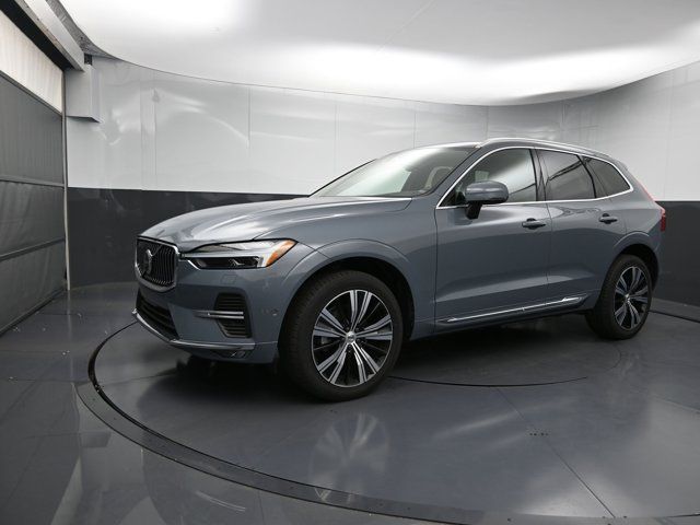 2023 Volvo XC60 Plus Bright Theme