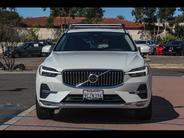 2023 Volvo XC60 Plus Bright Theme