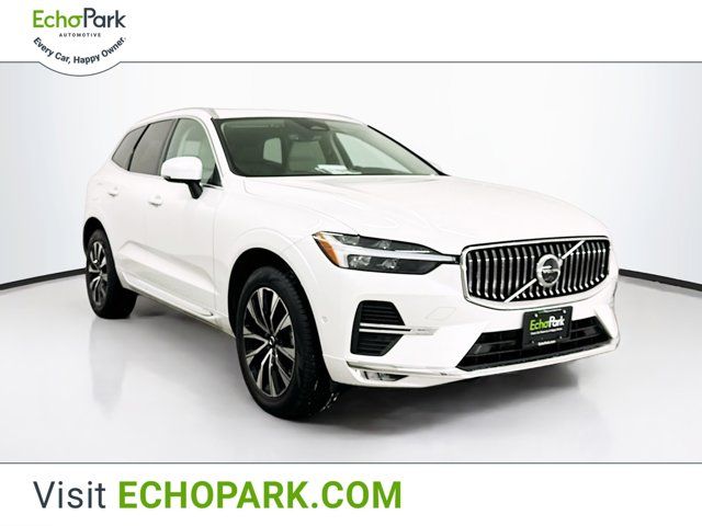 2023 Volvo XC60 Plus Bright Theme