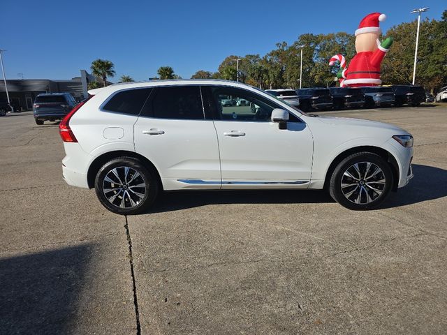 2023 Volvo XC60 Plus Bright Theme