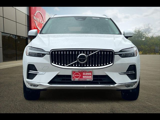 2023 Volvo XC60 Plus Bright Theme
