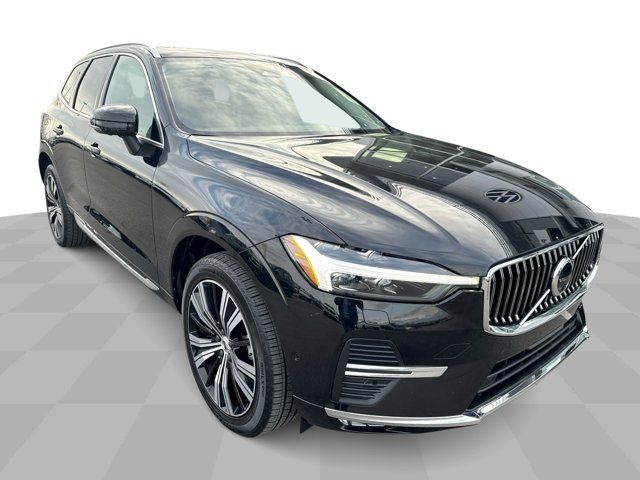 2023 Volvo XC60 Plus Bright Theme