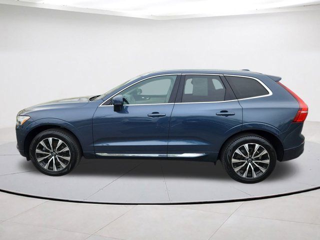 2023 Volvo XC60 Plus Bright Theme