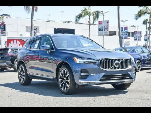 2023 Volvo XC60 Plus Bright Theme