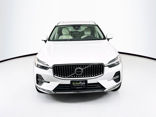 2023 Volvo XC60 Plus Bright Theme