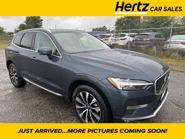 2023 Volvo XC60 Plus Bright Theme