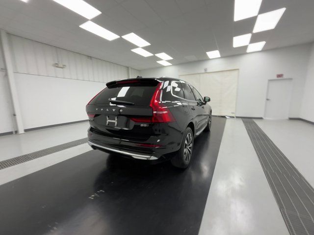 2023 Volvo XC60 Plus Bright Theme