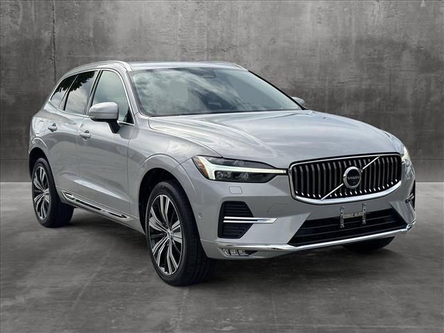 2023 Volvo XC60 Plus Bright Theme