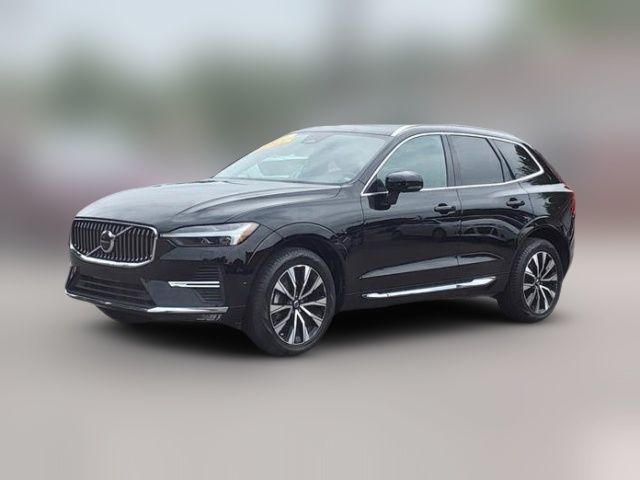 2023 Volvo XC60 Plus Bright Theme