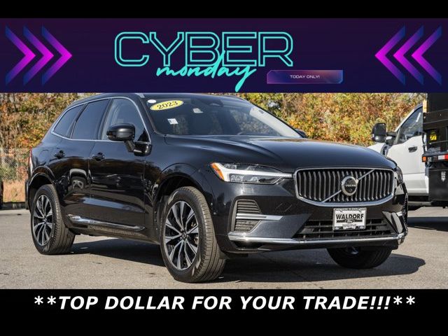 2023 Volvo XC60 Plus Bright Theme