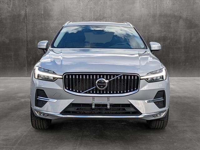 2023 Volvo XC60 Plus Bright Theme