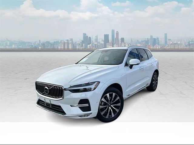 2023 Volvo XC60 Plus Bright Theme