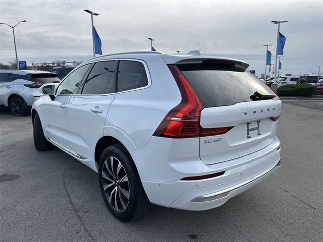 2023 Volvo XC60 Plus Bright Theme