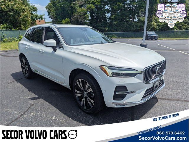 2023 Volvo XC60 Plus Bright Theme