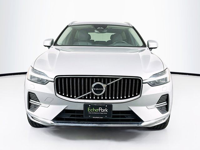 2023 Volvo XC60 Plus Bright Theme