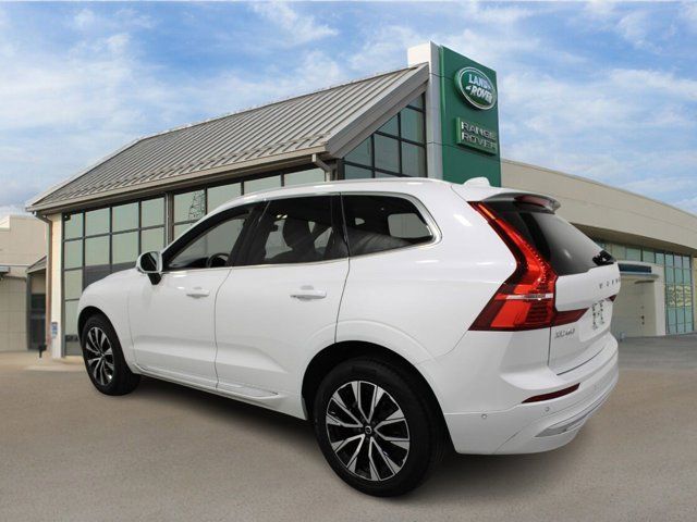 2023 Volvo XC60 Plus Bright Theme