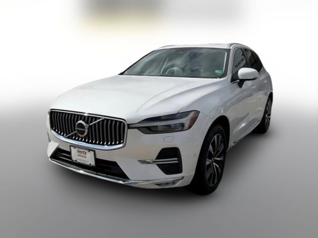 2023 Volvo XC60 Plus Bright Theme