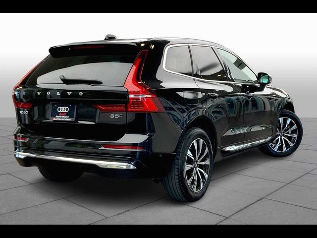 2023 Volvo XC60 Plus Bright Theme