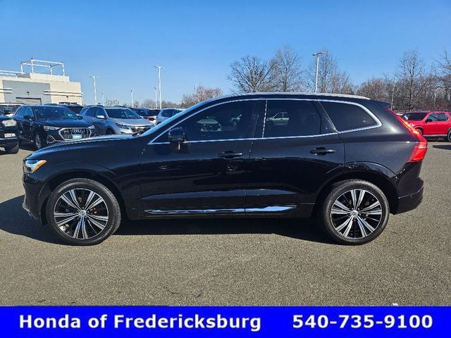 2023 Volvo XC60 Plus Bright Theme
