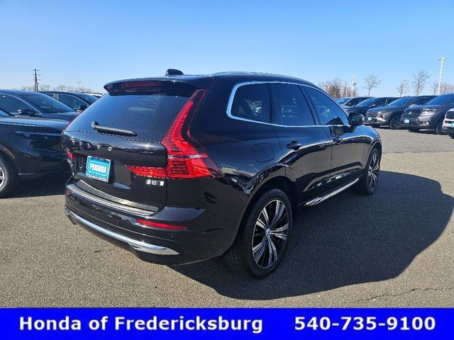 2023 Volvo XC60 Plus Bright Theme