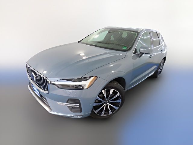 2023 Volvo XC60 Plus Bright Theme