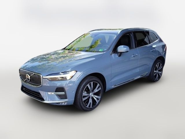 2023 Volvo XC60 Plus Bright Theme