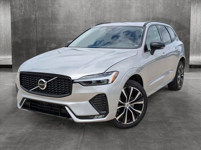 2023 Volvo XC60 Plus Dark Theme