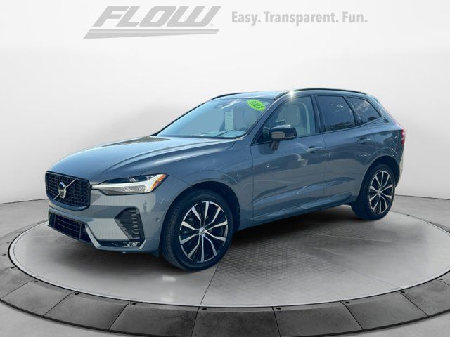 2023 Volvo XC60 Plus Dark Theme