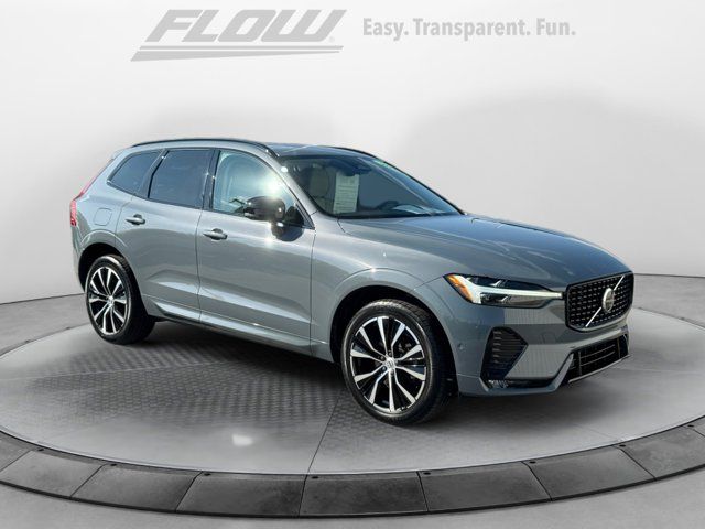 2023 Volvo XC60 Plus Dark Theme