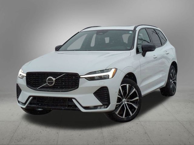 2023 Volvo XC60 Plus Dark Theme