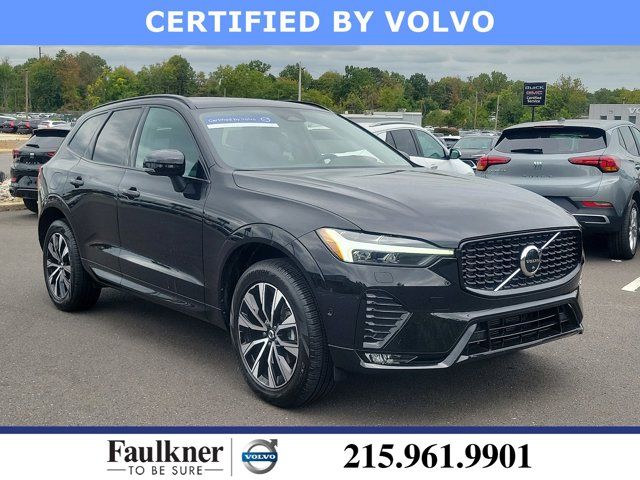 2023 Volvo XC60 Plus Dark Theme