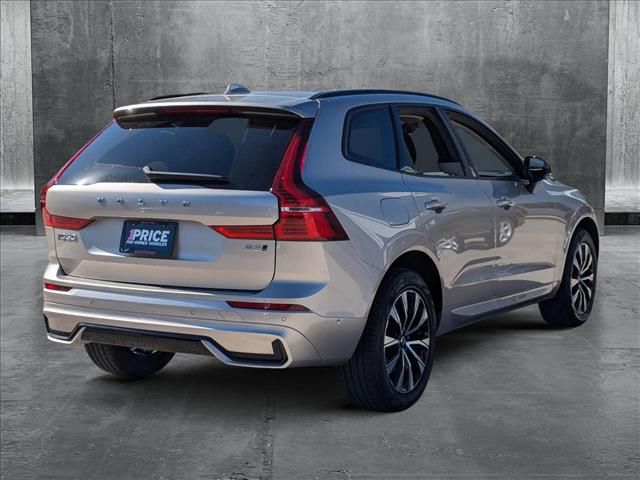 2023 Volvo XC60 Plus Dark Theme