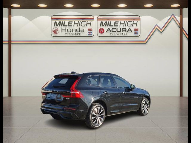 2023 Volvo XC60 Plus Dark Theme