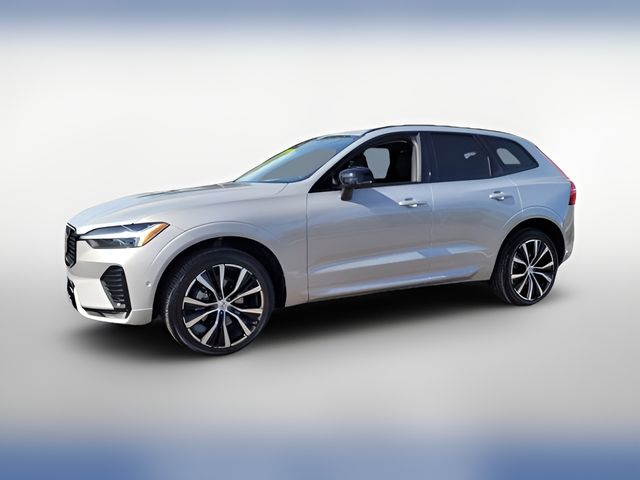 2023 Volvo XC60 Plus Dark Theme