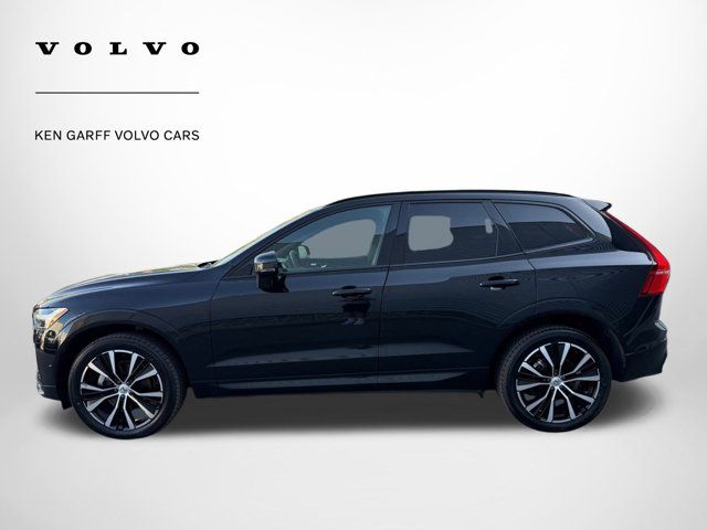 2023 Volvo XC60 Plus Dark Theme