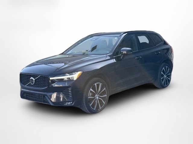 2023 Volvo XC60 Plus Dark Theme