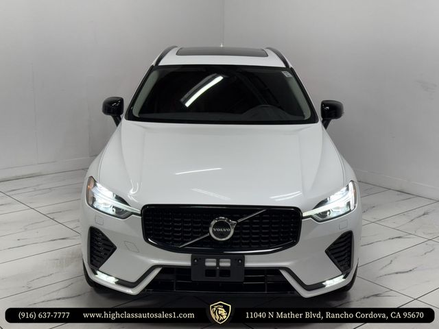 2023 Volvo XC60 Plus Dark Theme