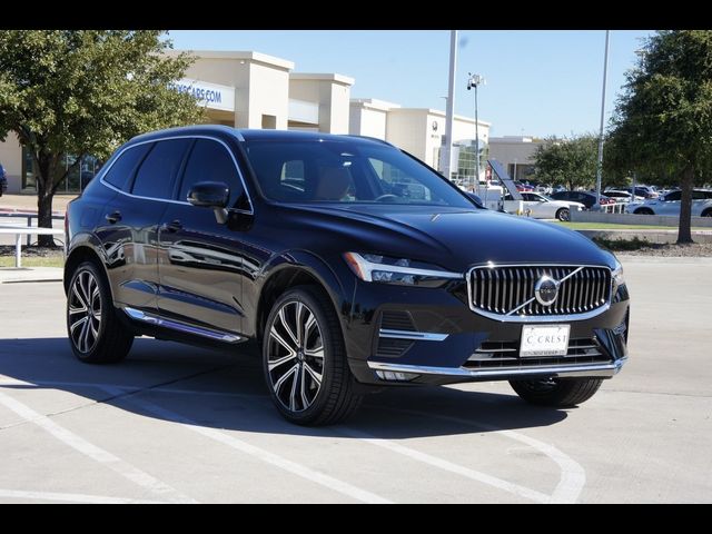 2023 Volvo XC60 Ultimate Bright Theme