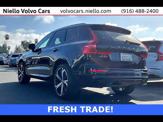 2023 Volvo XC60 Ultimate Dark Theme