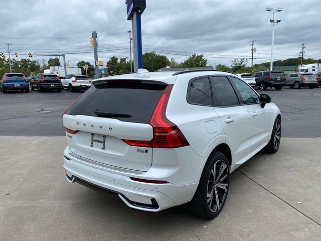 2023 Volvo XC60 Ultimate Dark Theme