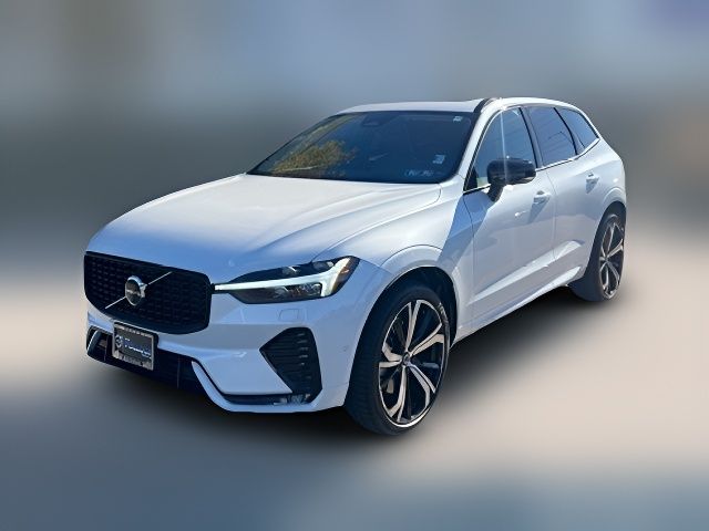 2023 Volvo XC60 Ultimate Dark Theme