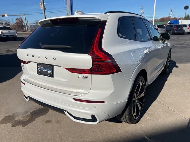 2023 Volvo XC60 Ultimate Dark Theme