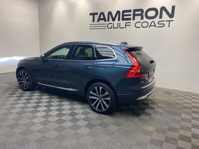 2023 Volvo XC60 Ultimate Bright Theme