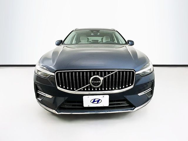 2023 Volvo XC60 Ultimate Bright Theme