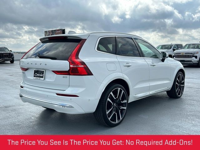 2023 Volvo XC60 Ultimate Bright Theme