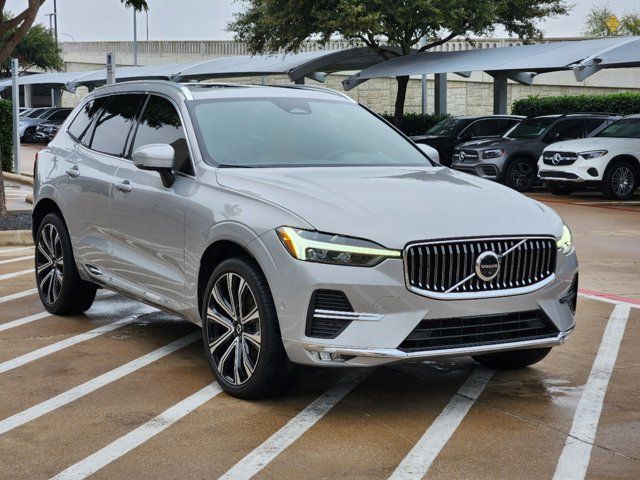 2023 Volvo XC60 Ultimate Bright Theme