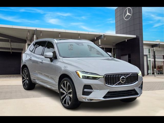 2023 Volvo XC60 Ultimate Bright Theme