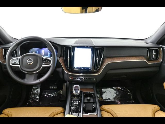 2023 Volvo XC60 Ultimate Dark Theme